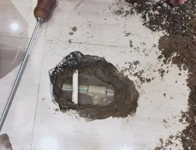 山丹卫生间测漏水